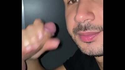 powerbottombr chupando pica grossa no glory hole all gay porn video