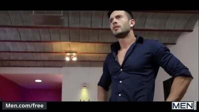 (Andy Star, Ely Chaim, Lucas Fox, Paddy OBrian) – Hat Trick Part 3 – Jizz Orgy – Men.com all gay porn video