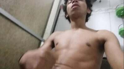 batendo uma punheta pra você all gay porn video