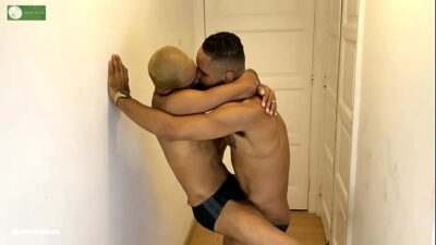 Fudendo depois da praia  Ronny Aislan all gay porn video