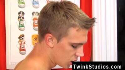 Gay black hd boys toys sex Patrick gets very naughty at the view of all gay porn video