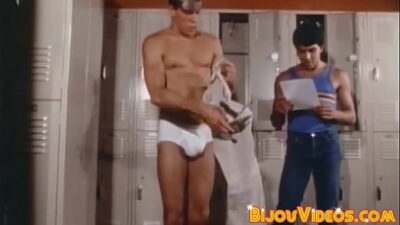 Homosexual threesome with athletic looking cock munchers all gay porn video