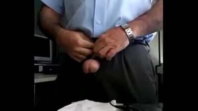Porteiro com pau grande e gostosos gozando – www.HomensGostosos.com.br all gay porn video