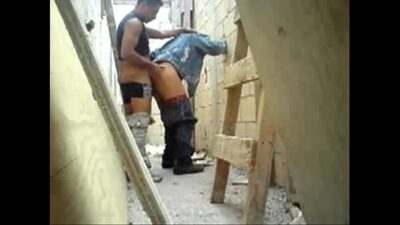 Só Macho Safado  [VIDEO] Amador – Vigia da obra comendo pedreiro all gay porn video