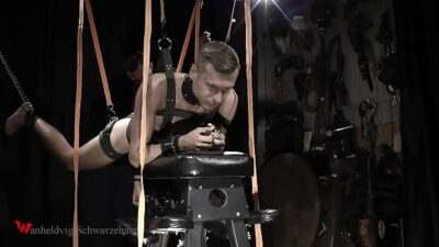 UP AN AIR- all gay porn video