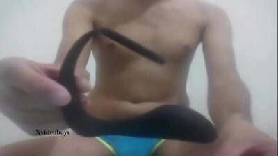 Usando o anel peniano com plug anal (Using my penis ring) all gay porn video