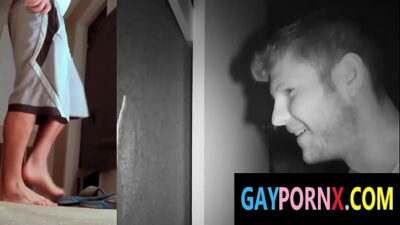 Big cock at the Gloryhole! all gay porn video