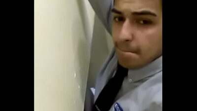 Da la verga por glory hole all gay porn video