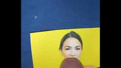 La mia appiccicosa sborra per la grande Alexandria Ocasio Cortez all gay porn video