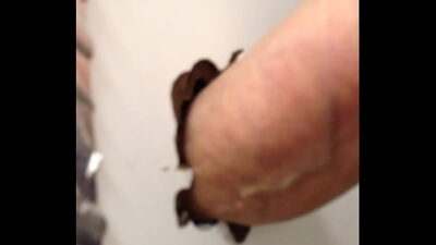 Mamando no banheiro – /02/18 all gay porn video