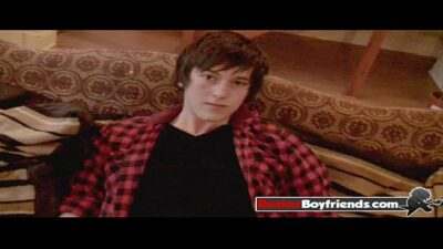 Twink wanks off his emo boyfriend all gay porn video
