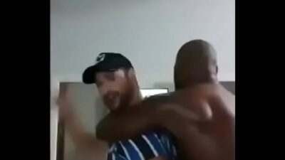 Guedes comendo o Gaucho all gay porn video