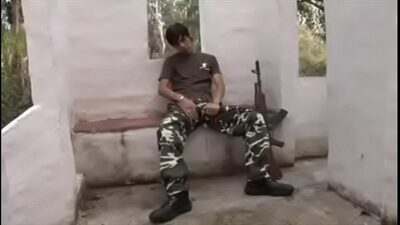 Teniendo sexo con un soldado all gay porn video
