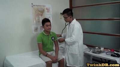 Gay doctor seduces nympho Asian patient in medical room all gay porn video