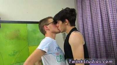 Gay porn military spanking Taylor Lee and Jae Landen are 2 college all gay porn video