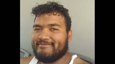 Javosopeludo me masturbó  riko  en publico all gay porn video