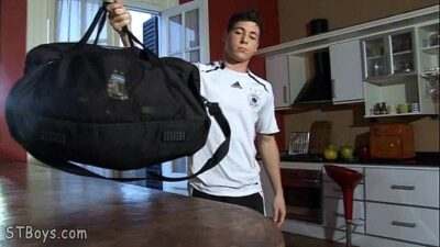 Kinky young boy wanks and creams a slice of bread all gay porn video