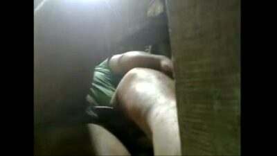 Se tira dos veces a su amigo gay video all gay porn video
