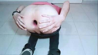 I let my fuckhole e before fisting all gay porn video