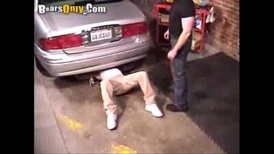 Jock Mechanic Gets Groped all gay porn video