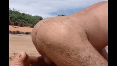 Ladysilva peladinha na praia bem gostosa com seu bundao sexy all gay porn video