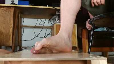Erotic male bare footjob and cum controlling HD all gay porn video