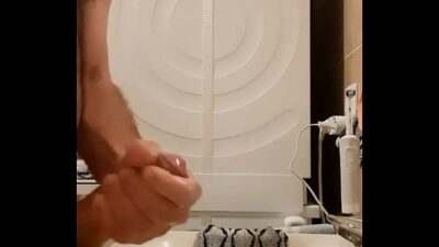 Gozando all gay porn video