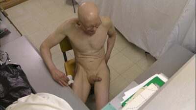 Horny Gay Nudist Masturbates all gay porn video