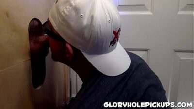 Horny guy went back to his favorite place to suck a ramrod all gay porn video