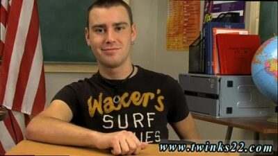 Emo boys guys gay porn xxx Young black-haired lad Justin Giles sits all gay porn video