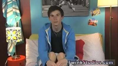 movie gallery twink wanking and gay boy teenage emo Skyelr Bleu is on all gay porn video