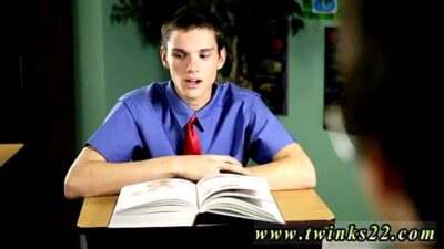 Videos emos boy Krys Perez is a disciplinary professor in this all gay porn video