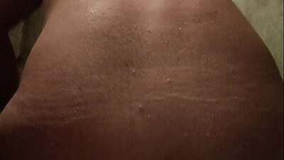Joven afeminado juega con su colita deseando una buena verga all gay porn video