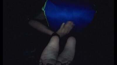 Joven monta su oso de peluche ricamente all gay porn video