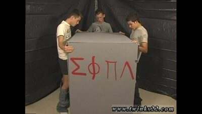 Muscle men xxx blowjobs gay The glory crevice cell is back! all gay porn video
