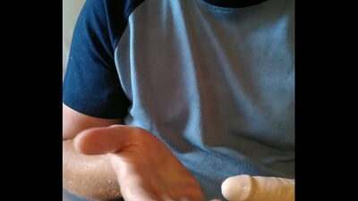 BEAR CUMS HARD WHILE PLAYING WITH HIS ASS all gay porn video