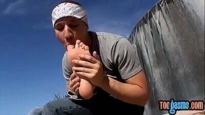 Dick sucking homo enjoys feet worship session with his friend all gay porn video