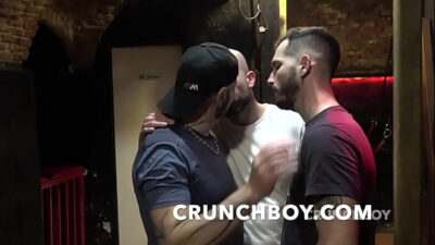 bareback threeomse sex with Ricky HARD Max FENDEZ and Jess ROYAN all gay porn video