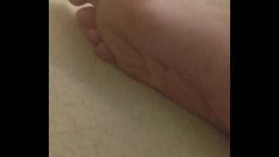 Kourasmeni patousa! all gay porn video