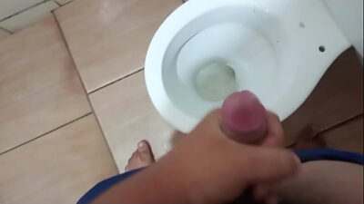Gozando em casa all gay porn video