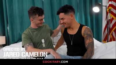 Flip fuck with two hot studs JC Hunt and Robert Law all gay porn video