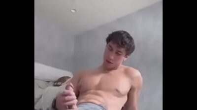 Tatuado gostoso gemendo na gozada all gay porn video