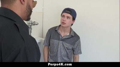 The Twink Offers the Officer a Special Favor to Keep Quiet About His Crime – Perps4k all gay porn video