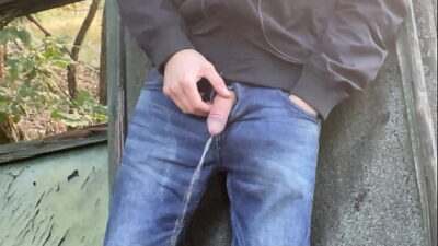 Pissen im Wald all gay porn video