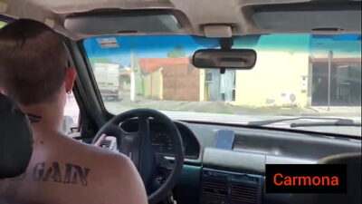 fui mostrar Taubate para meu amigo ele me chupou no carro e fomos pra casa dar uma gozada all gay porn video