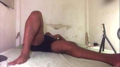 (Full Video) 99 A nice cuddle on the living room bed all gay porn video