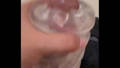 VERGA ERECTA CON MASTURBADOR CON PROTUBERANCIAS INTERNAS LLENAS DE PLACER all gay porn video